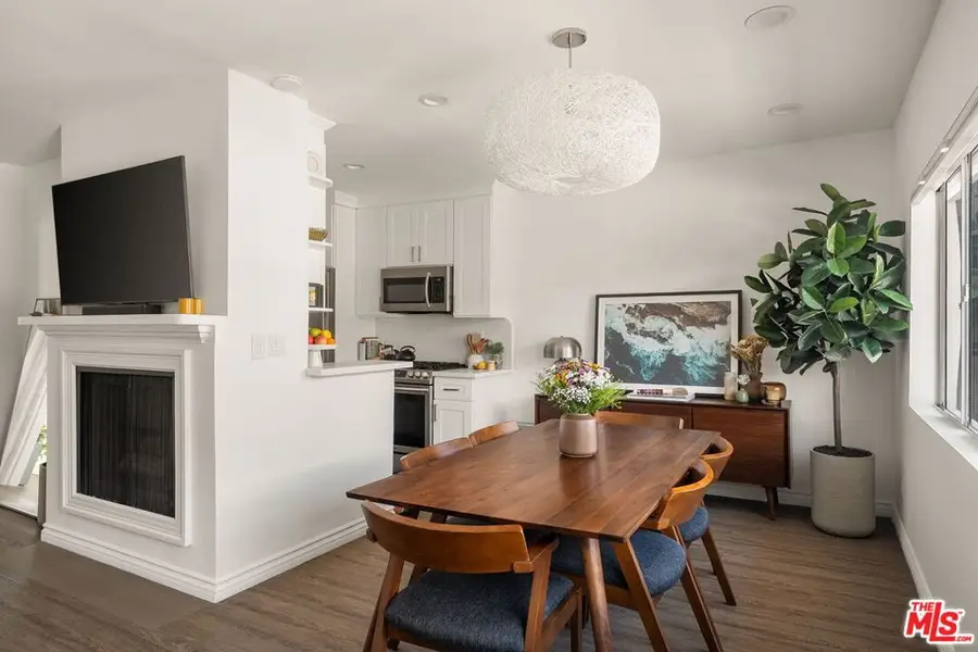 832 Euclid Street #209, Santa Monica, CA 90403 - #2