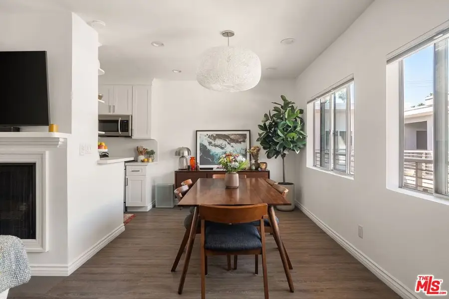 832 Euclid Street #209, Santa Monica, CA 90403 - #3