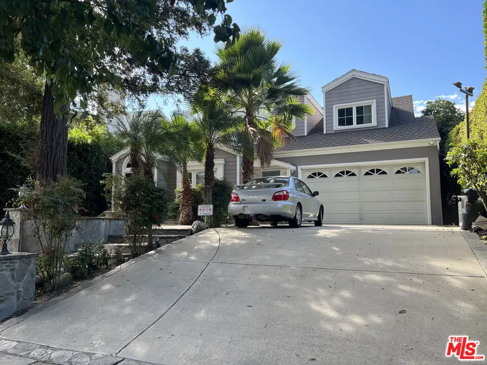 4415 Placidia Avenue, Toluca Lake, CA 91602 - #1