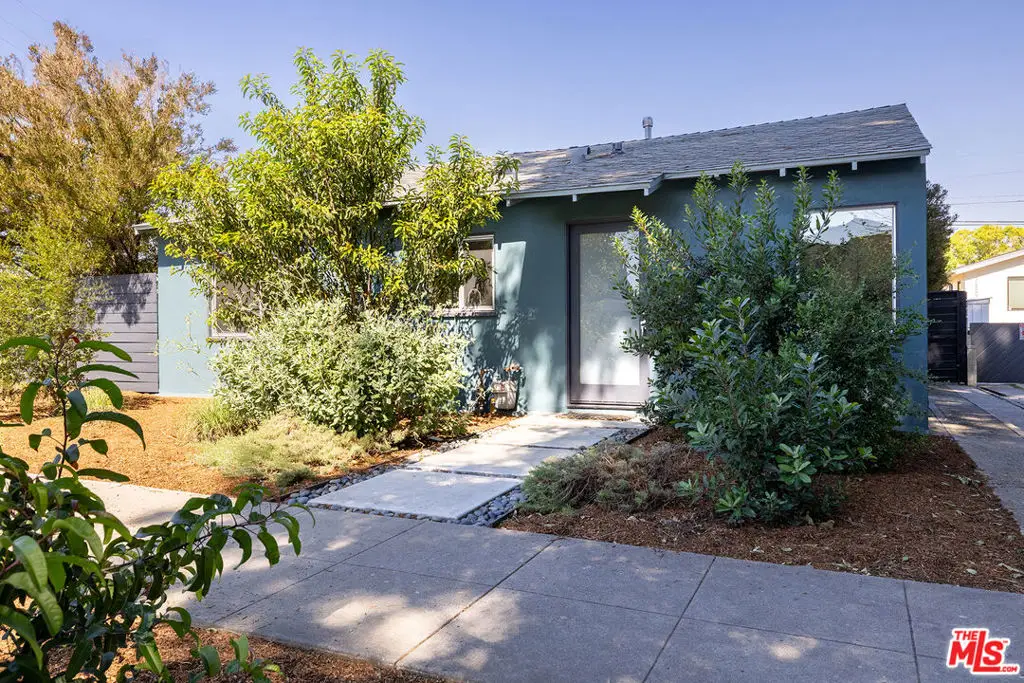3225 Larga Avenue, Los Angeles, CA 90039 - #1