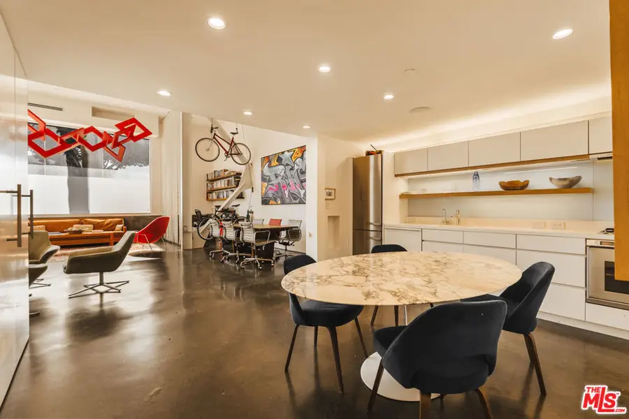 610 Main Street, Venice, CA 90291 - #3