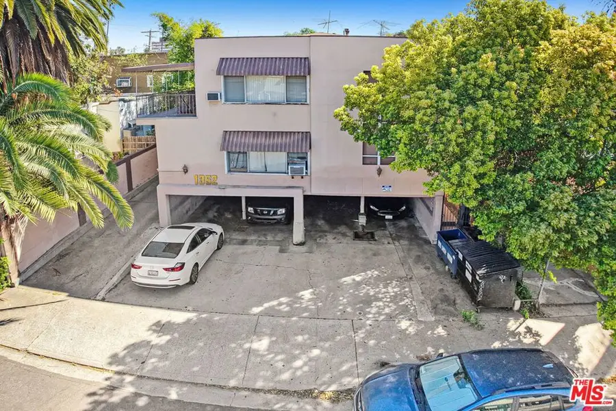 1352 N Las Palmas Avenue, Los Angeles, CA 90028 - #2