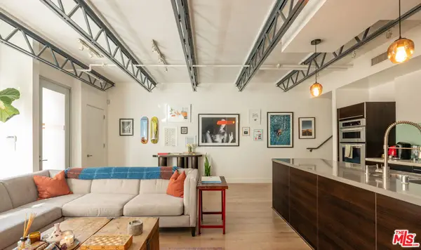 1250 N Harper Avenue #411, Los Angeles, CA 90046