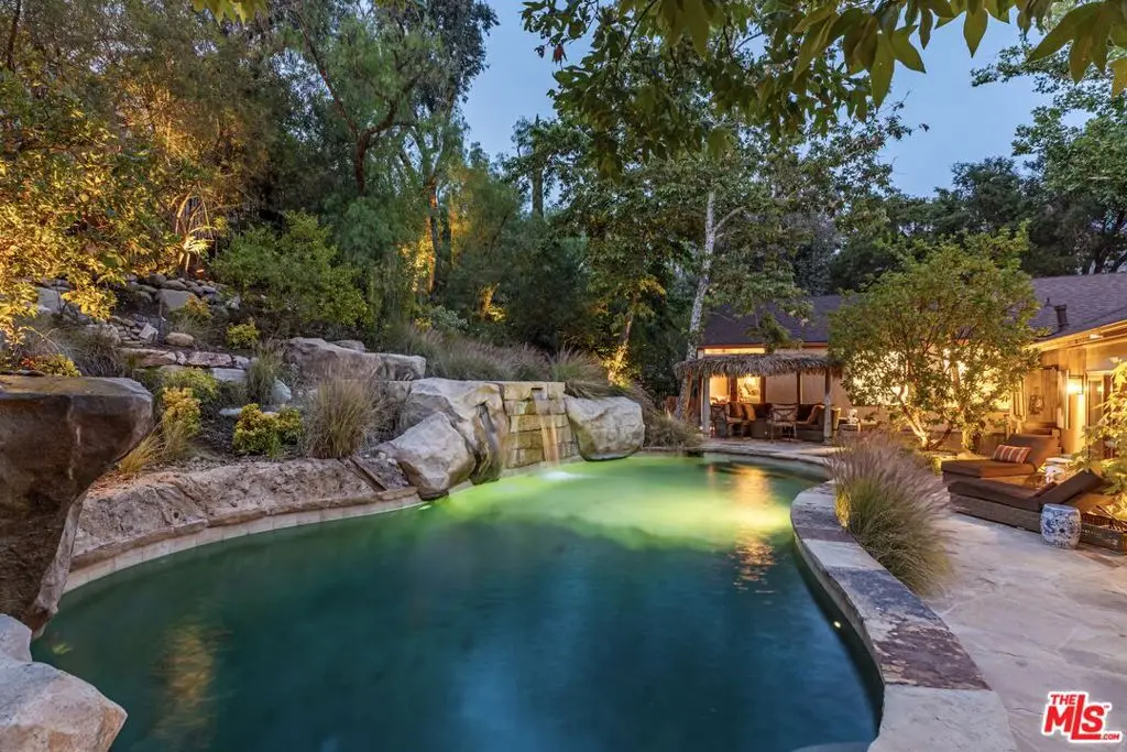 1064 Meadows End Drive, Calabasas, CA 91302 - #1