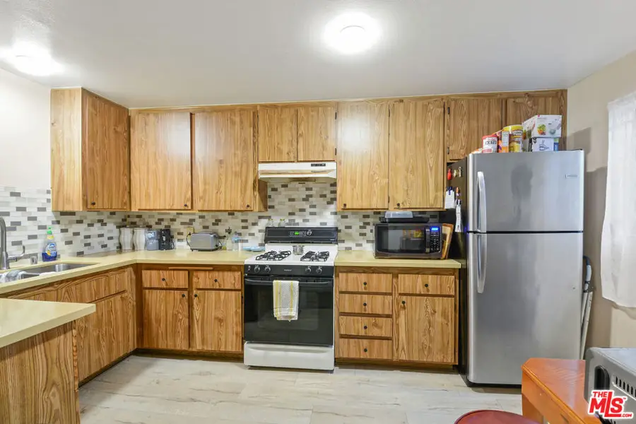 223 S Acacia Avenue #201, Compton, CA 90220 - #3