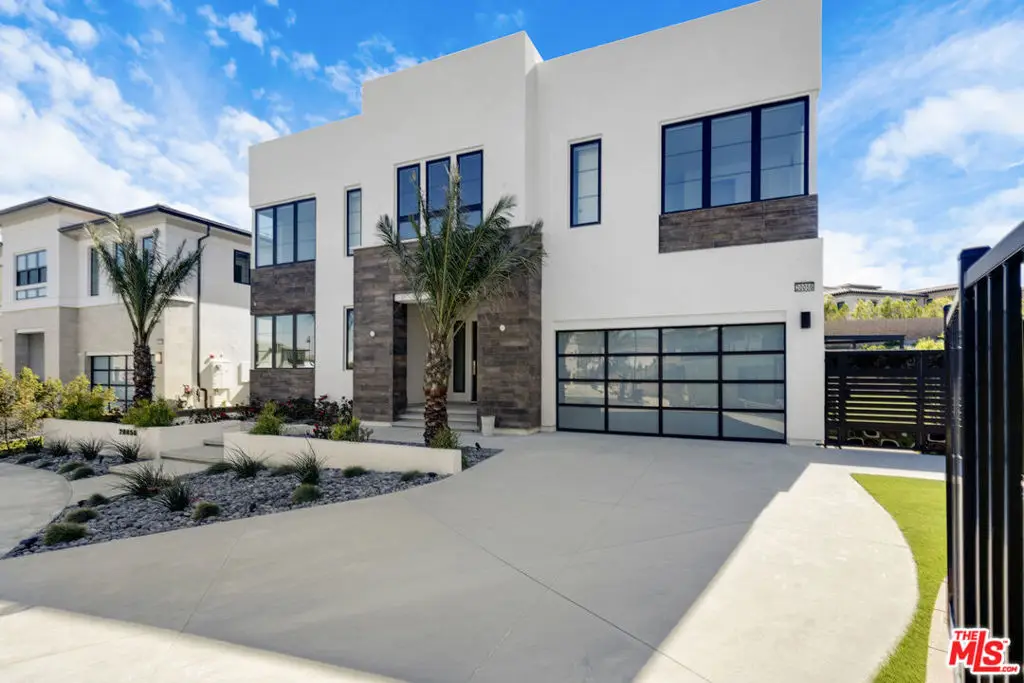 20056 W Mersey Lane, Porter Ranch, CA 91326 - #1