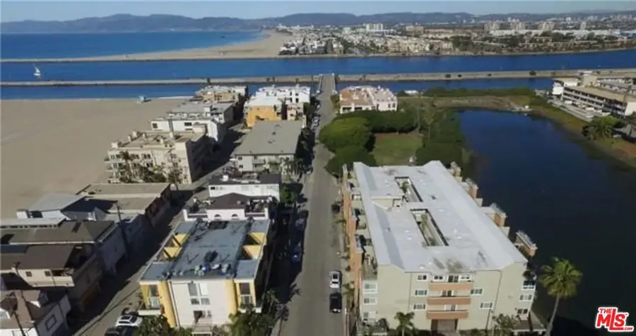 641 Pacific Avenue #C, Playa Del Rey, CA 90293 - #2