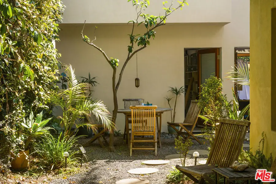 656 Angelus Place, Venice, CA 90291 - #2