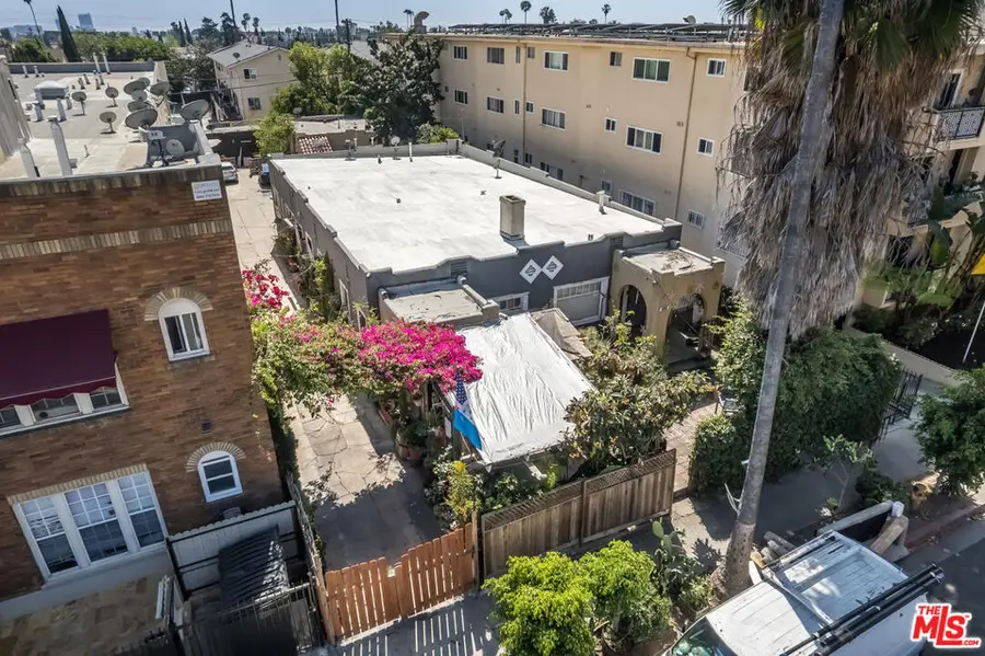 5526 Sierra Vista Avenue, Los Angeles, CA 90038 - #2