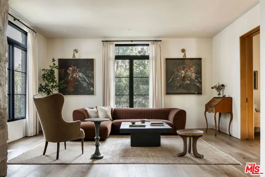 12040 Maxwellton Road, Studio City, CA 91604 - #2