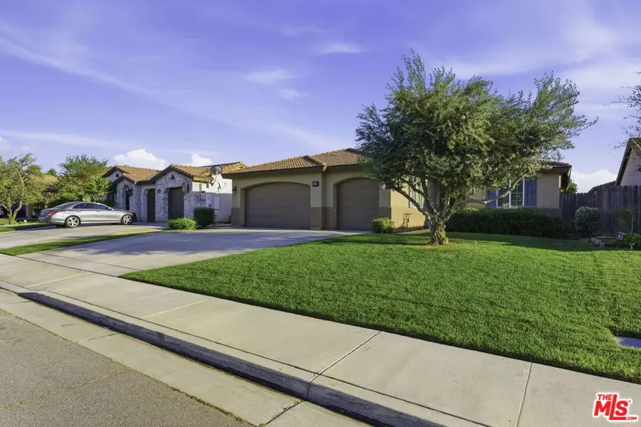 5805 Moonstone Peak Drive, Bakersfield, CA 93313 - #2