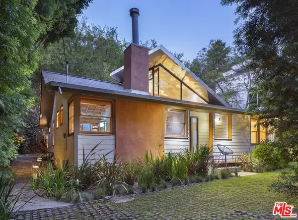 10335 Oletha Lane, Los Angeles, CA 90077