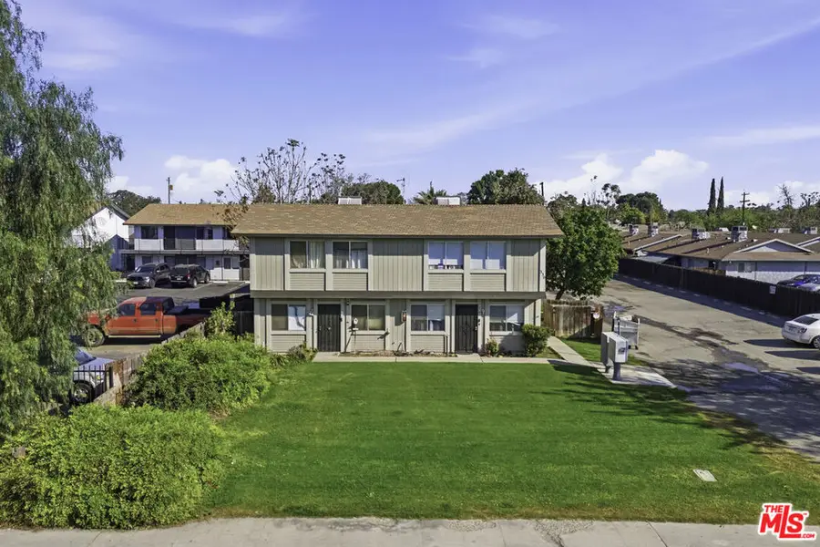 330 Roberts Lane, Bakersfield, CA 93308 - #2