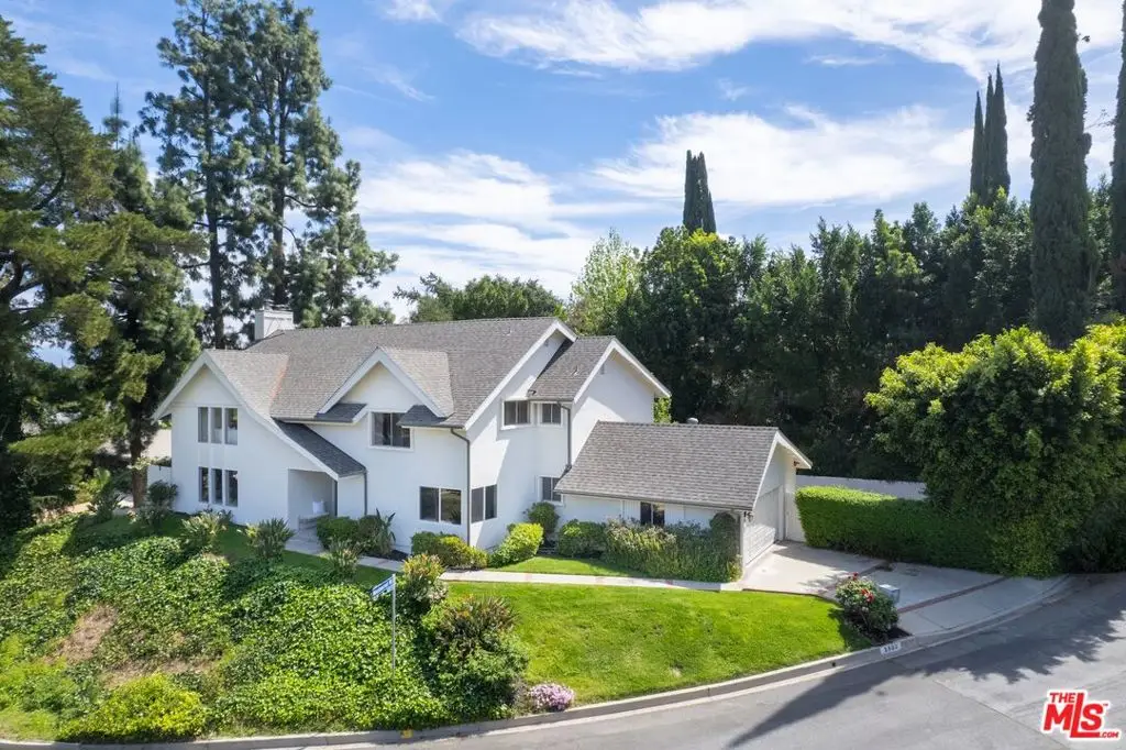 3592 Alana Drive, Sherman Oaks, CA 91403 - #1