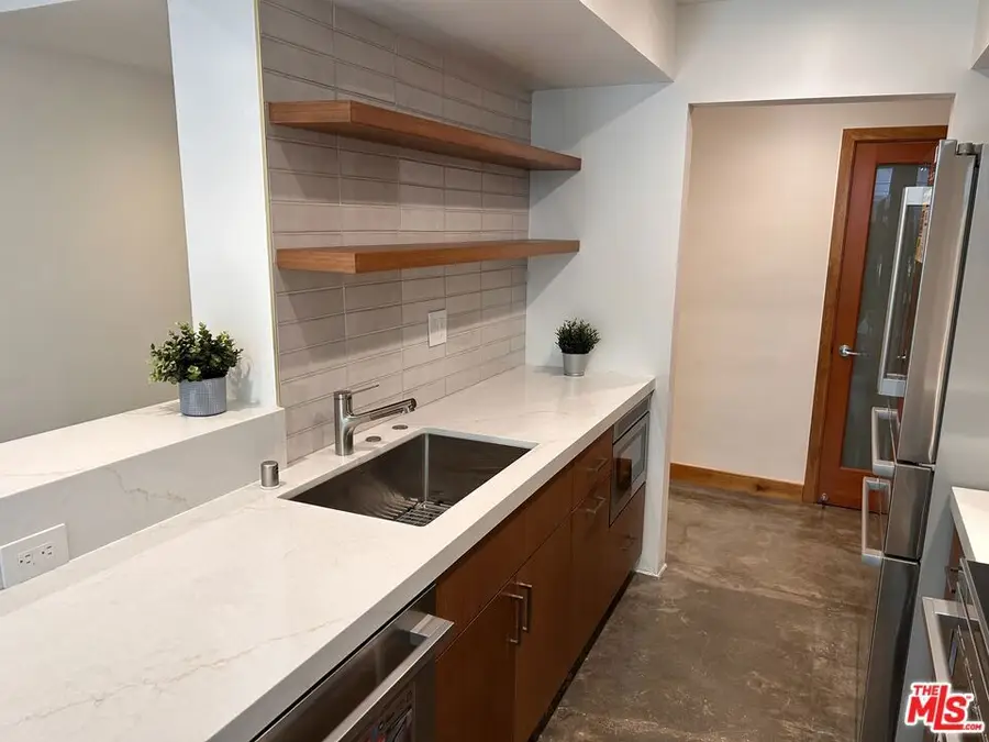 1215 N Olive Drive #210, West Hollywood, CA 90069 - #2