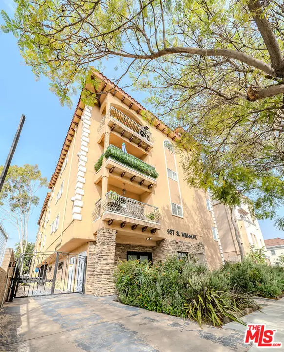 957 S Wilton Place #1, Los Angeles, CA 90019 - #1