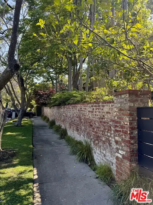 576 E Channel Road, Santa Monica, CA 90402 - #3