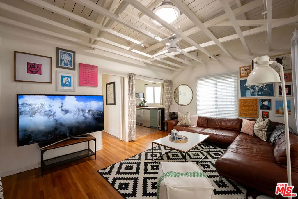 1032 N Hayworth Avenue, West Hollywood, CA 90046 - #1