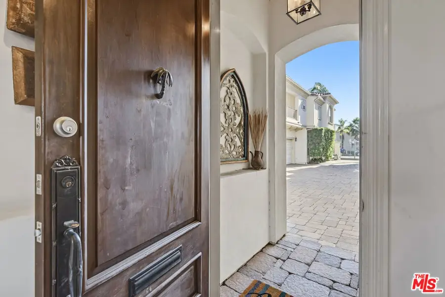 2112 Butler Avenue, Los Angeles, CA 90025 - #3