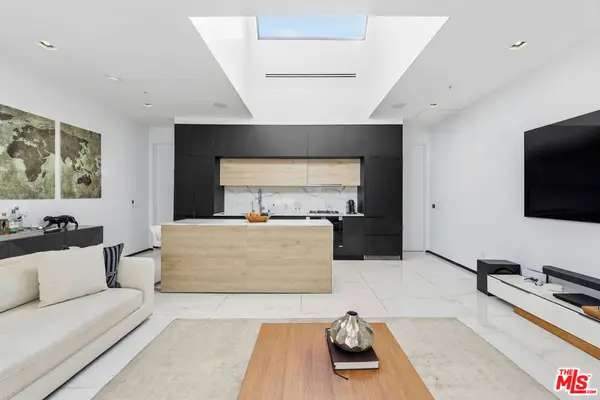 1253 N Sweetzer Avenue #7, West Hollywood, CA 90069