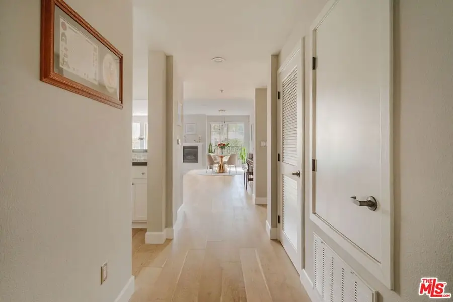 10648 Woodbridge Street #106, Toluca Lake, CA 91602 - #3