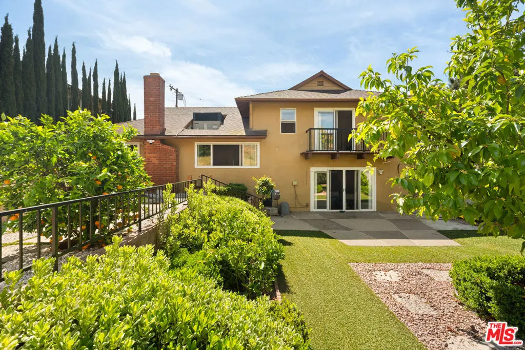 4767 Round Top Drive, Los Angeles, CA 90065 - #1