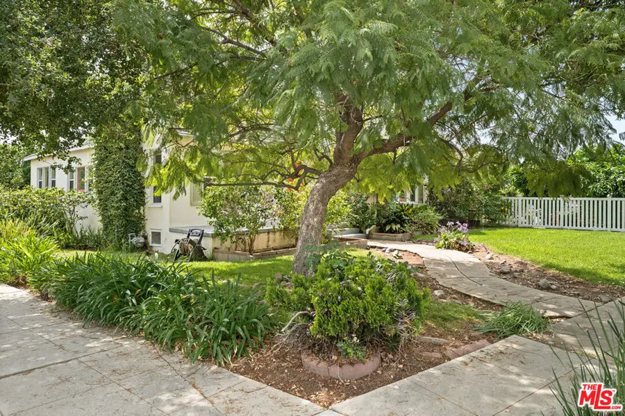 2556 E Villa Street, Pasadena, CA 91107 - #3