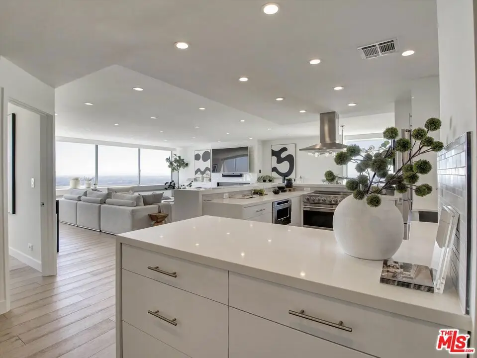 2220 Avenue Of The Stars #2605, Los Angeles, CA 90067 - #1
