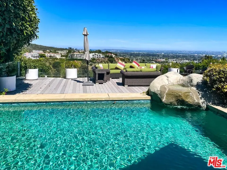 1170 Tellem Drive, Pacific Palisades, CA 90272 - #1