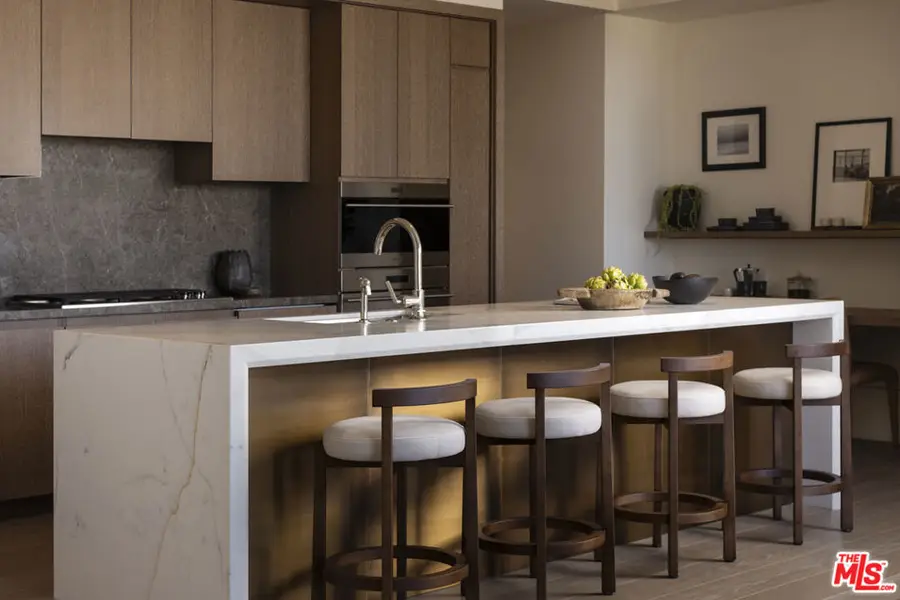 8420 W Sunset Boulevard #703, West Hollywood, CA 90069 - #3