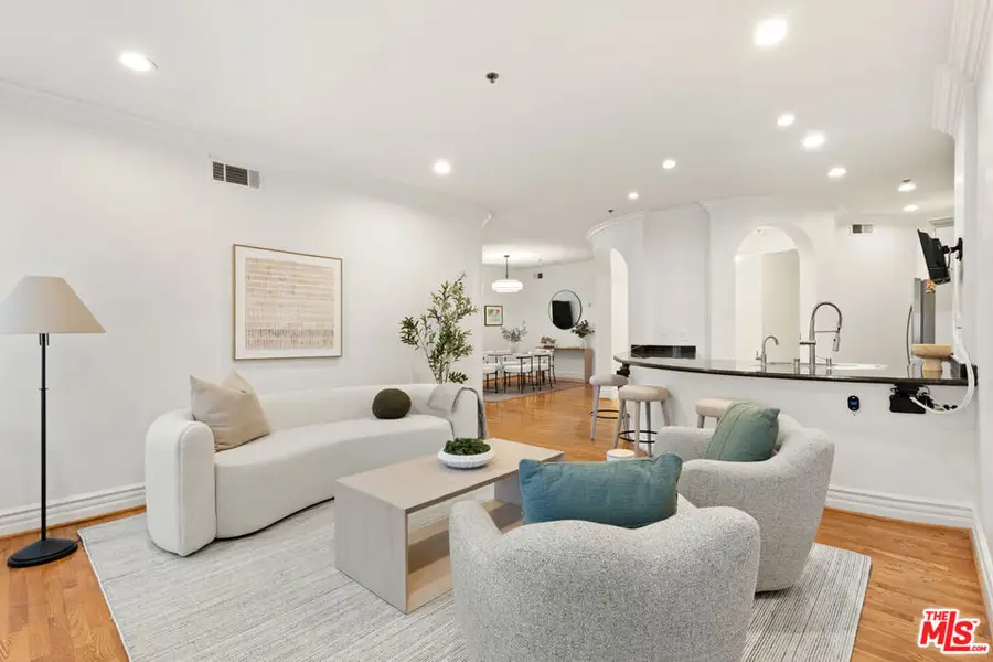 10364 Almayo Avenue #303, Los Angeles, CA 90064 - #2