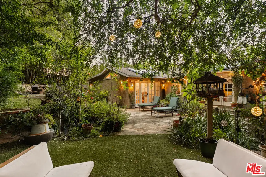 4009 Woodman, Sherman Oaks, CA 91423 - #2