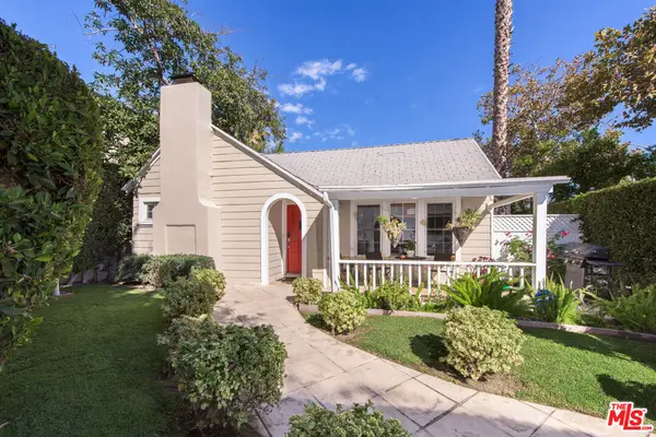 900 N Gardner Street, West Hollywood, CA 90046