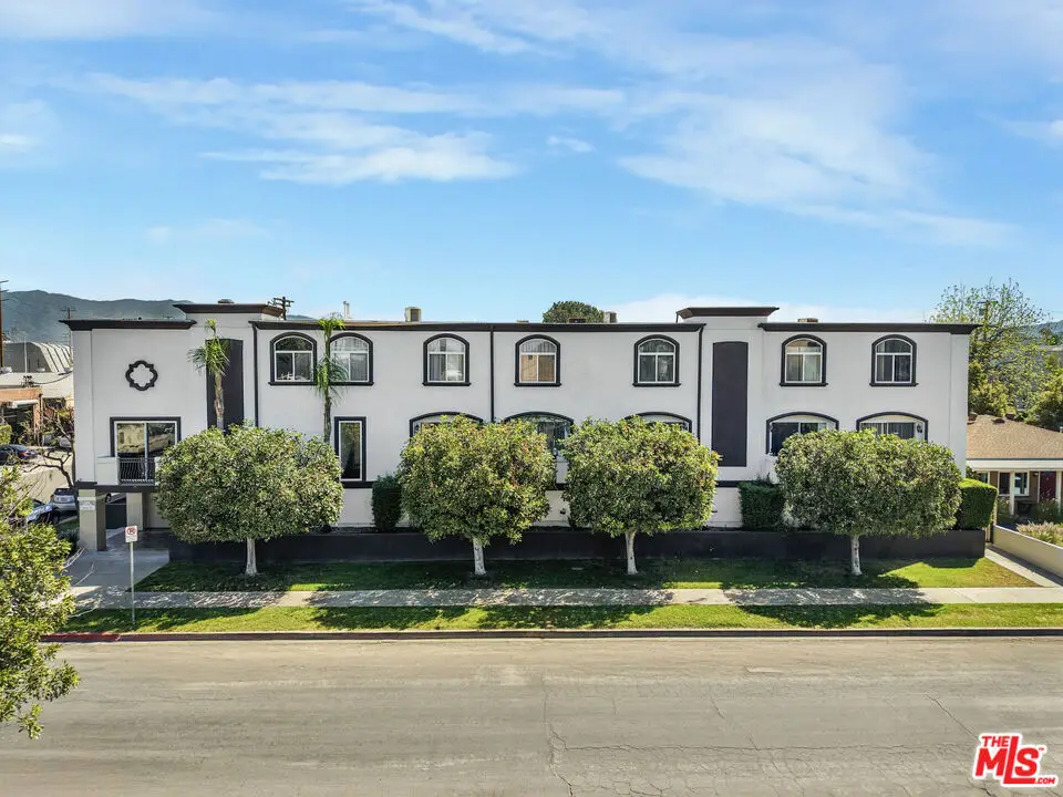 5330 Satsuma Avenue, North Hollywood, CA 91601 - #1