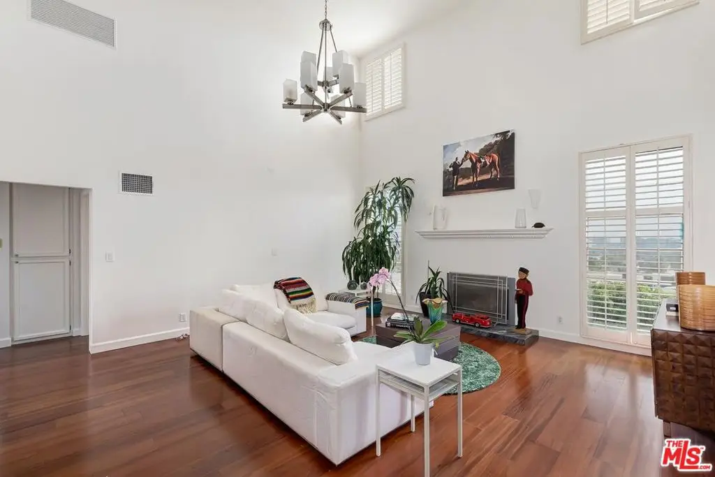 964 Hancock Avenue #302, West Hollywood, CA 90069 - #1