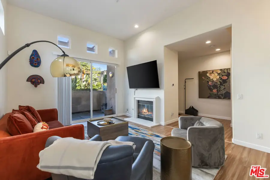 8011 Hannum Avenue, Culver City, CA 90230 - #3