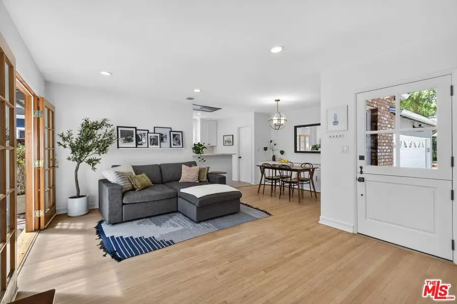 5419 Berryman Avenue, Culver City, CA 90230 - #3