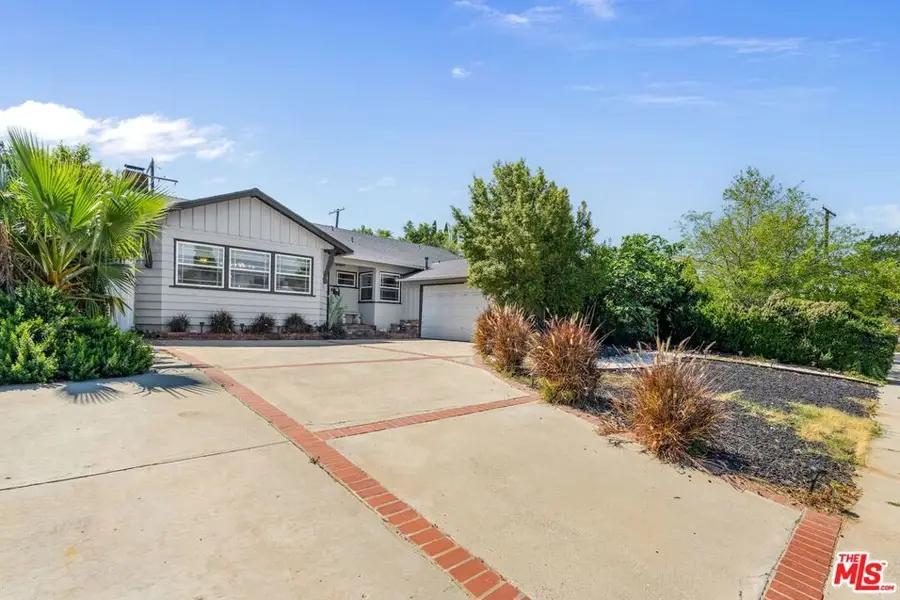16852 Citronia Street, Northridge, CA 91343 - #2