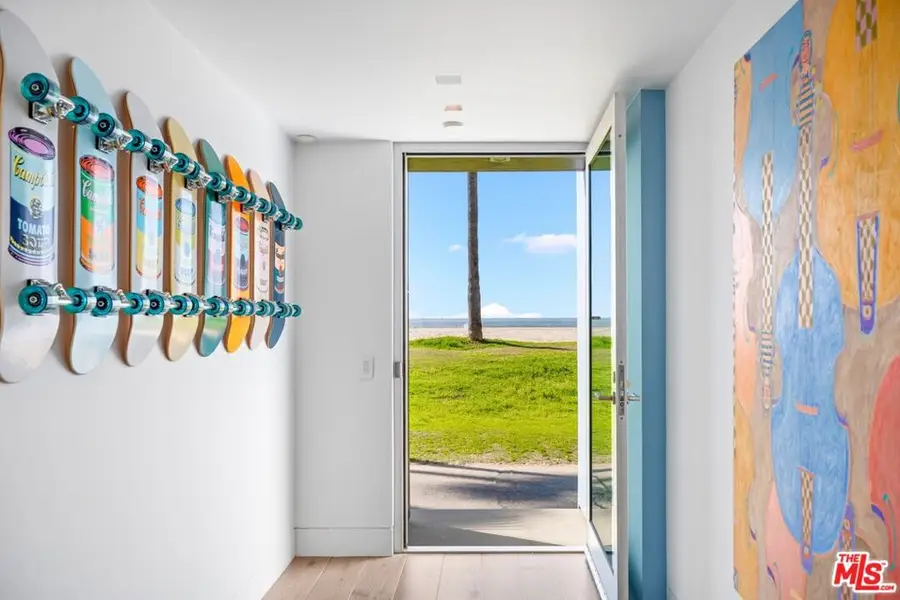 2505 Ocean Front Walk, Venice, CA 90291 - #3