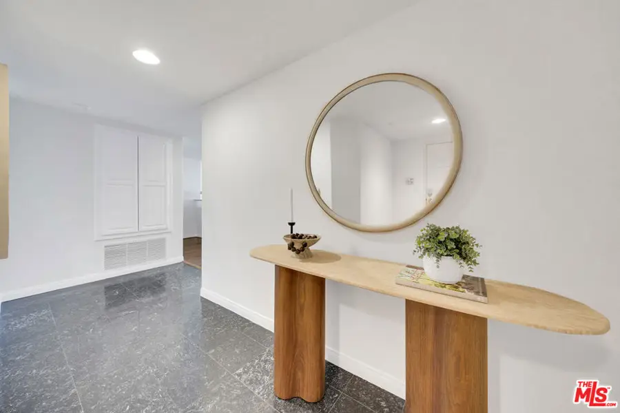 1872 Midvale Avenue #205, Los Angeles, CA 90025 - #3