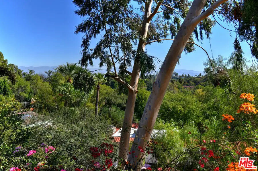 20150 Delita Drive, Woodland Hills, CA 91364 - #2