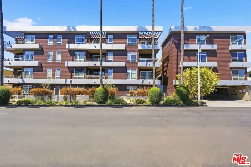 6001 Carlton Way #303, Los Angeles, CA 90028 - #1