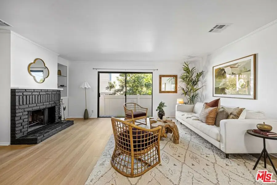 4365 Mclaughlin Avenue #4, Los Angeles, CA 90066 - #3