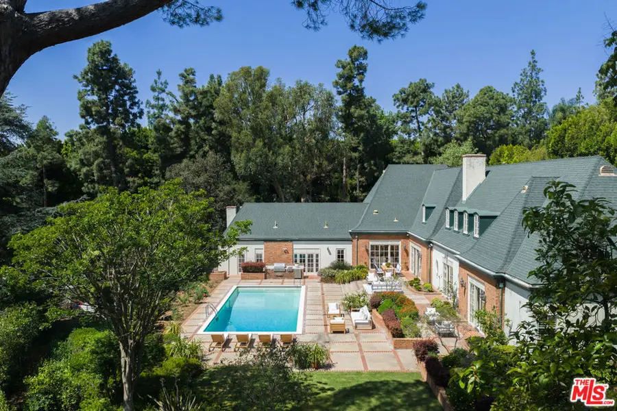 1025 N Crescent Drive, Beverly Hills, CA 90210 - #2