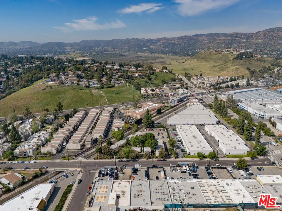 9015 Owensmouth Avenue, Canoga Park, CA 91304 - #1