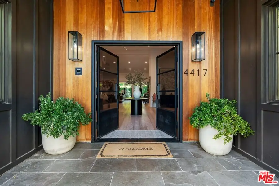 4417 Gentry Avenue, Valley Village, CA 91607 - #3