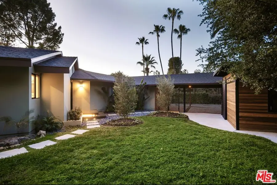 16666 Oldham Street, Encino, CA 91436 - #3