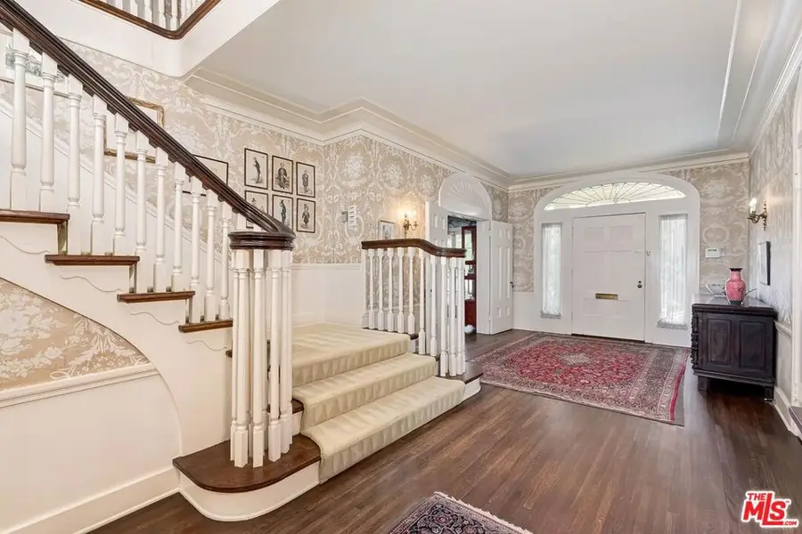 809 N Bedford Drive, Beverly Hills, CA 90210 - #2