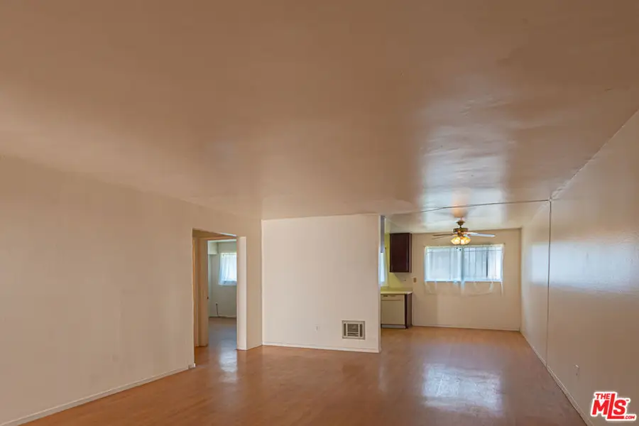 719 N Eucalyptus Avenue #6A, Inglewood, CA 90302 - #3