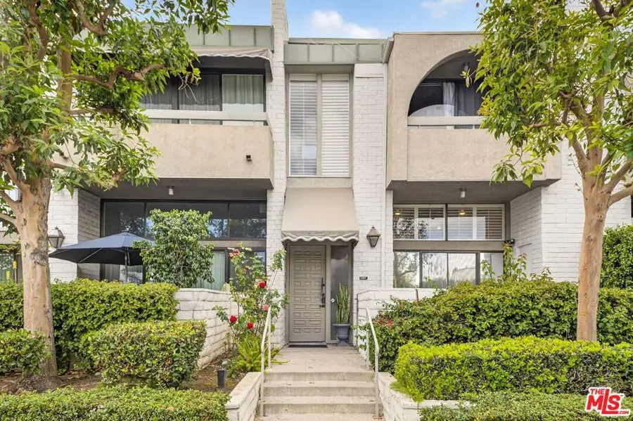 5305 White Oak Avenue #F, Encino, CA 91316 - #2